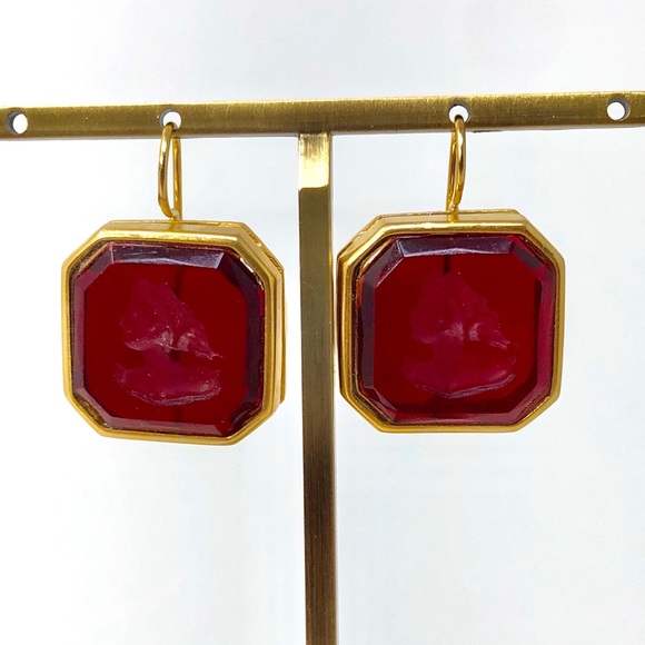 Intaglio Pressed Glass Earrings - Picture 2 of 6